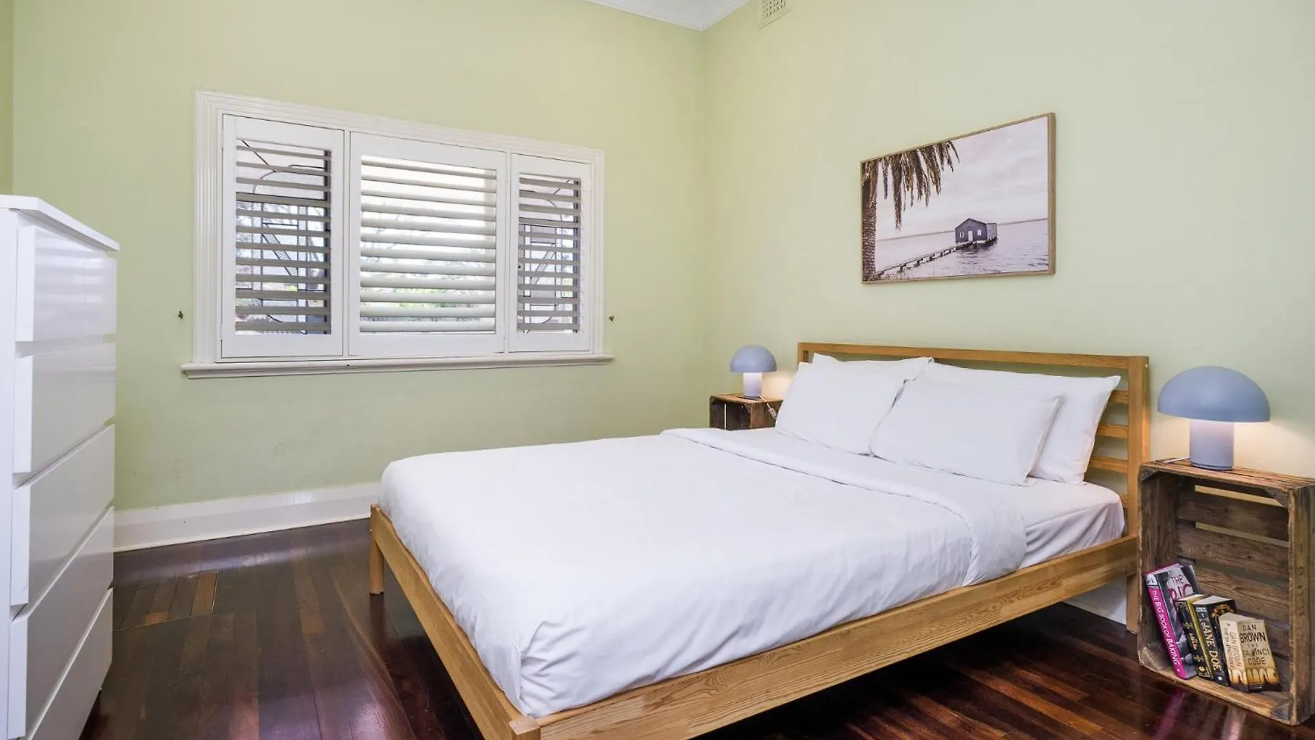 Incredible 3-Bed Renovated Home With Huge Garden Perth 0*,  Australia